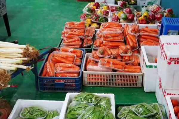 蔬菜配送与自行采购的区别